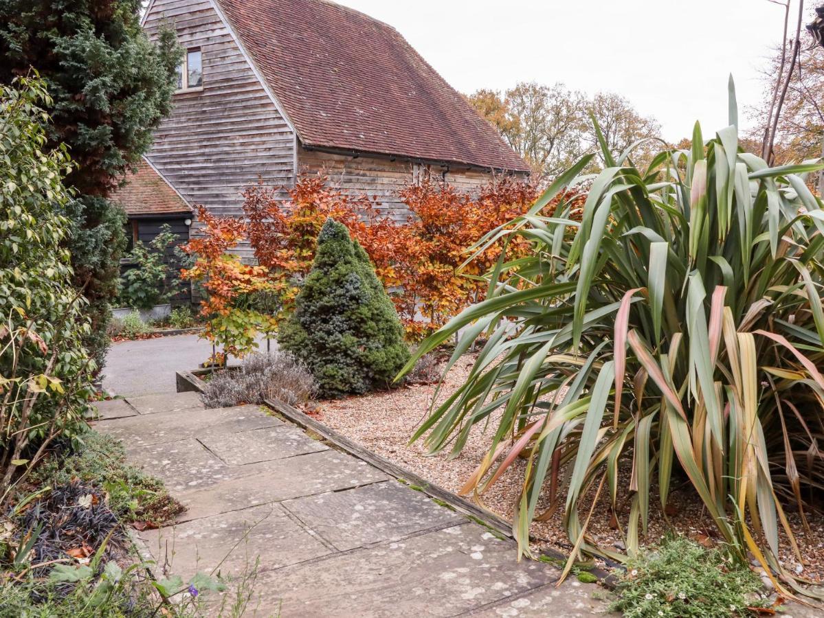 Villa Little Batts Edenbridge Esterno foto